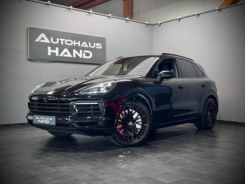 Schwarz Gebraucht 2018 Porsche Cayenne Chrono SUV | 46.990 € (Fairer Preis) - Bild 1/4