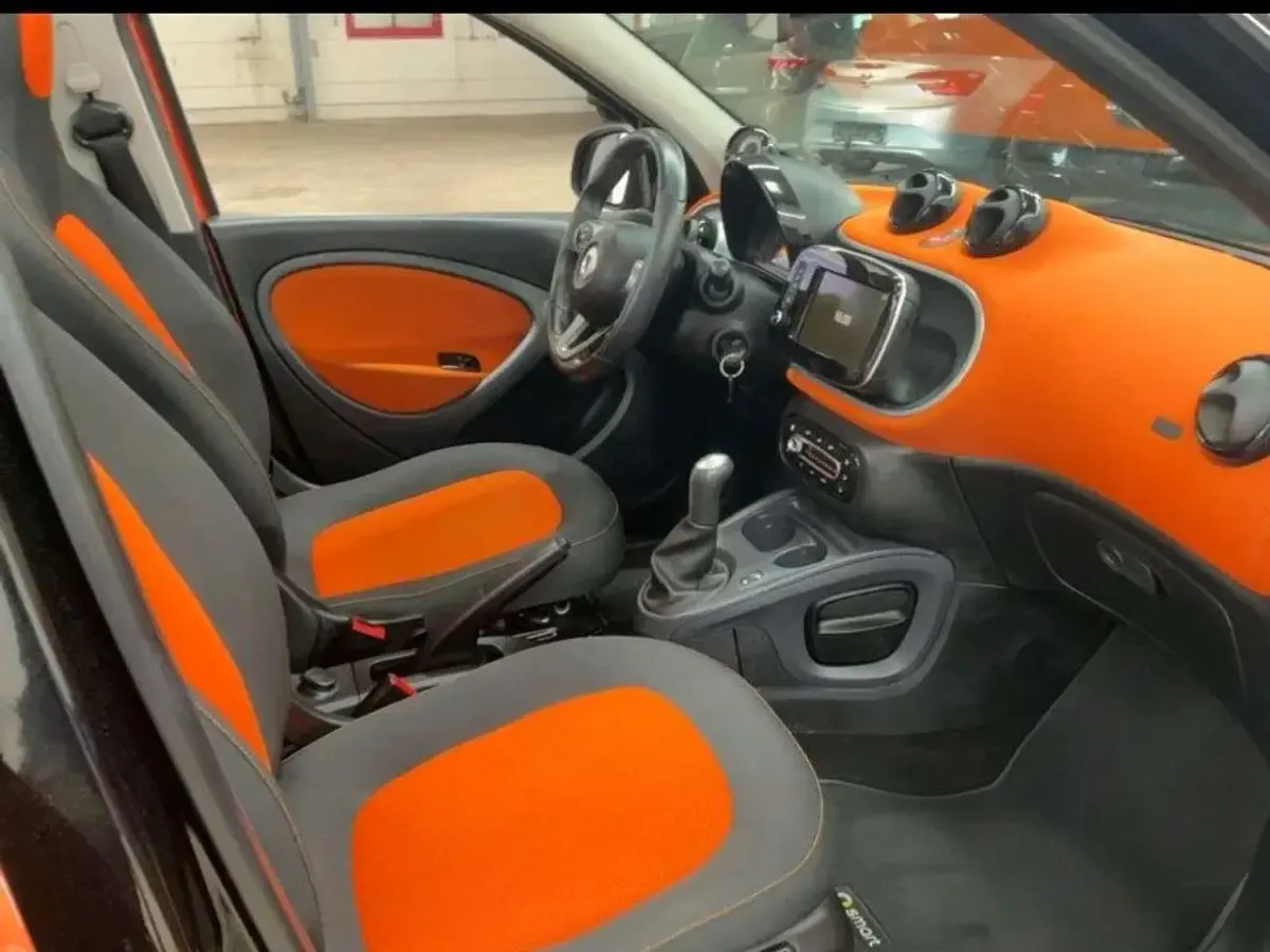 Usata Smart ForFour Passion 71 CV (52 kW) 2014 Arancione Utilitaria