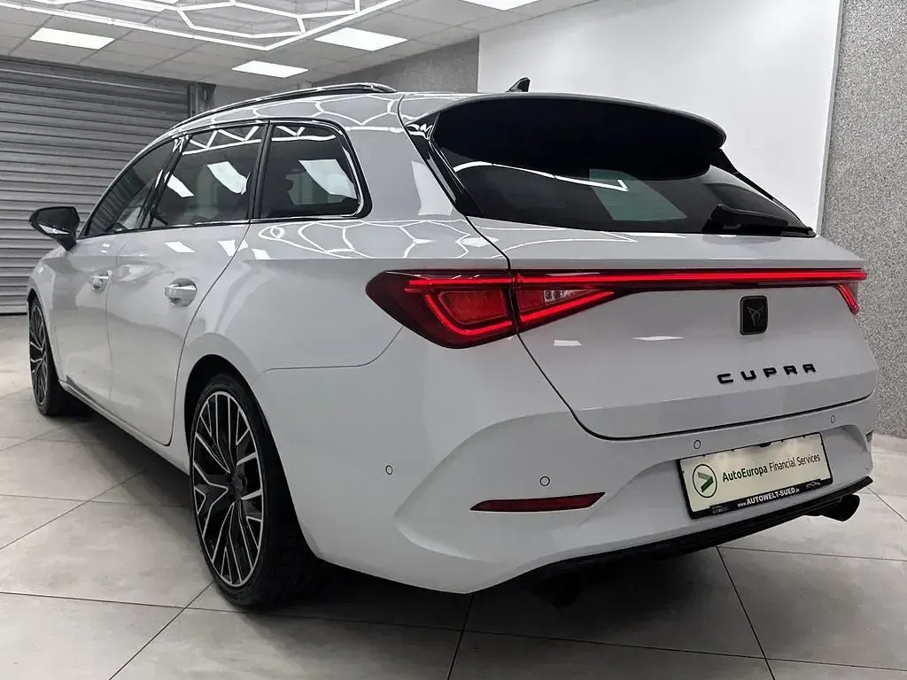 Gebraucht Cupra Leon VZ 245 PS (180 kW) 2024 Weiß Limousine