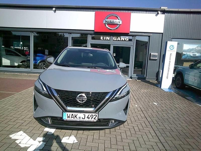 Gebraucht Nissan Qashqai N-Connecta 140 PS (102 kW) 2023 Grau SUV
