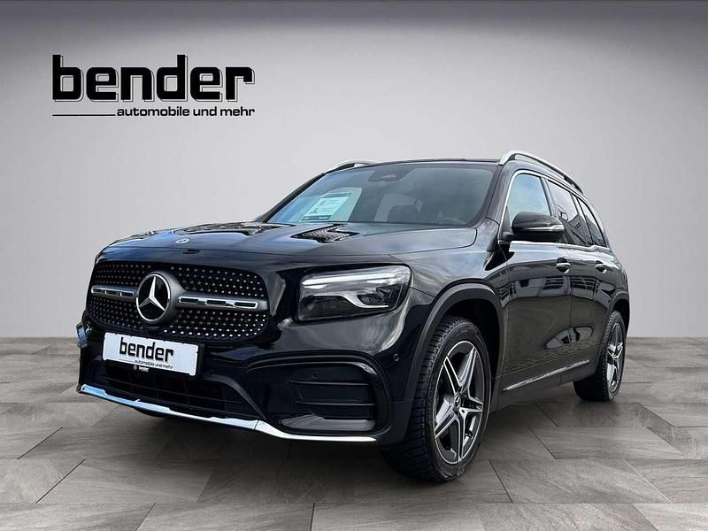 Nachtschwarz unilack Gebraucht 2024 Mercedes GLB200 Advanced SUV | 40.400 € (Fairer Preis) - Bild 1/4