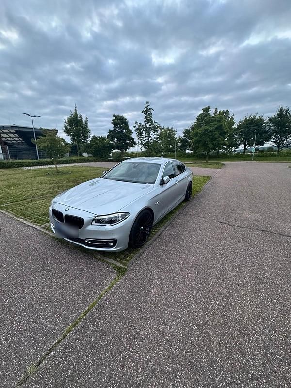 Gebraucht BMW 535 Luxury Line 313 PS (230 kW) 2016 Silber Limousine
