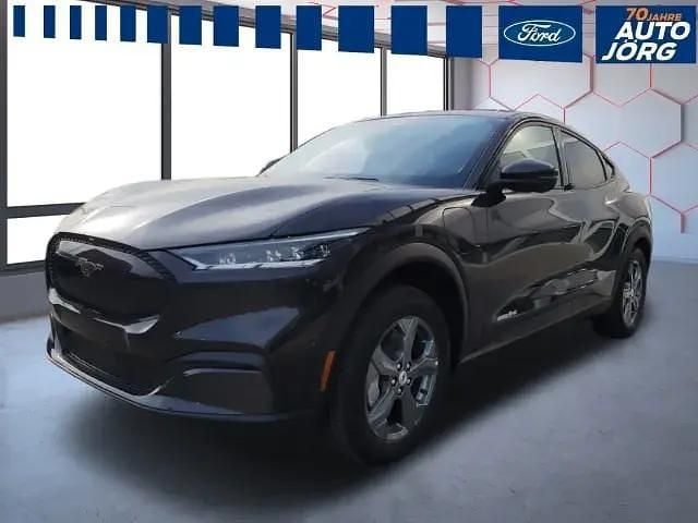 Dark matter/starlight gray Gebraucht 2022 Ford Mustang Mach-E Basis SUV | 29.684 € (Superpreis) - Bild 1/4