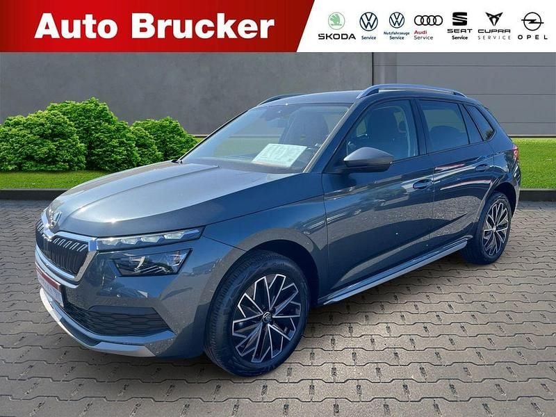 Grau Gebraucht 2021 Skoda Kamiq Style SUV | 22.870 € (Fairer Preis) - Bild 1/4