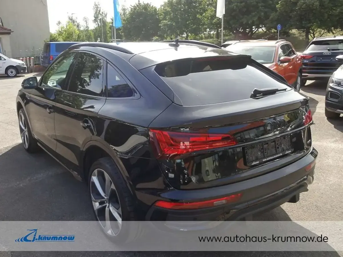 Gebraucht Audi Q5 Sportback S-Line 204 PS (150 kW) 2022 Schwarz SUV