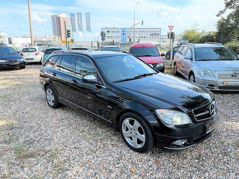 Schwarz Gebraucht 2008 Mercedes C220 Avantgarde Limousine | 6.500 € (Fairer Preis) - Bild 1/4