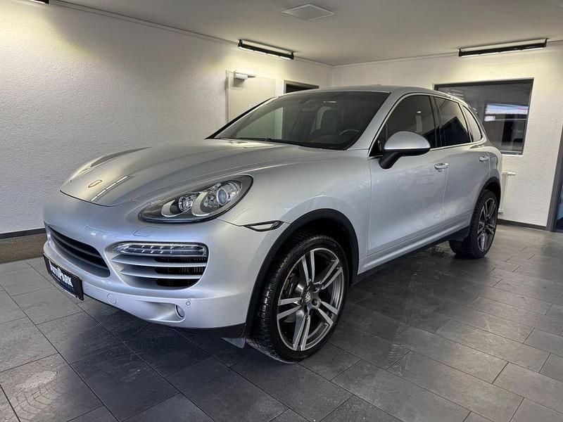 Gebraucht Porsche Cayenne 245 PS (180 kW) 2011 Silber SUV