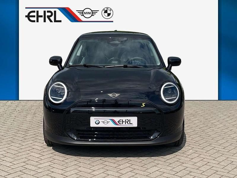 Gebraucht Mini Cooper SE 160 kW (218 PS) 2024 Schwarz Kleinwagen