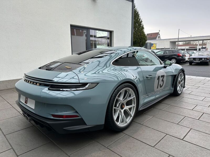 Ny Porsche 992 525 HK (386 kW) 2025 Blå