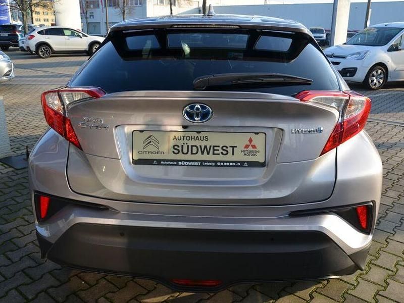 Gebraucht Toyota C-HR Club 122 PS (89 kW) 2020 Metalstreamgrau metallic (metallic) SUV