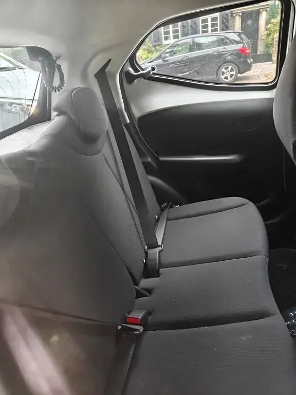 Gebraucht Toyota Aygo 69 PS (50 kW) 2019 Weiß Kleinwagen