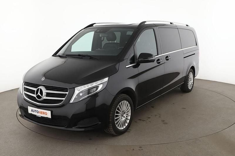 Schwarz Gebraucht 2019 Mercedes V250 Avantgarde Van / Kleinbus | 42.490 € (Guter Preis) - Bild 1/3