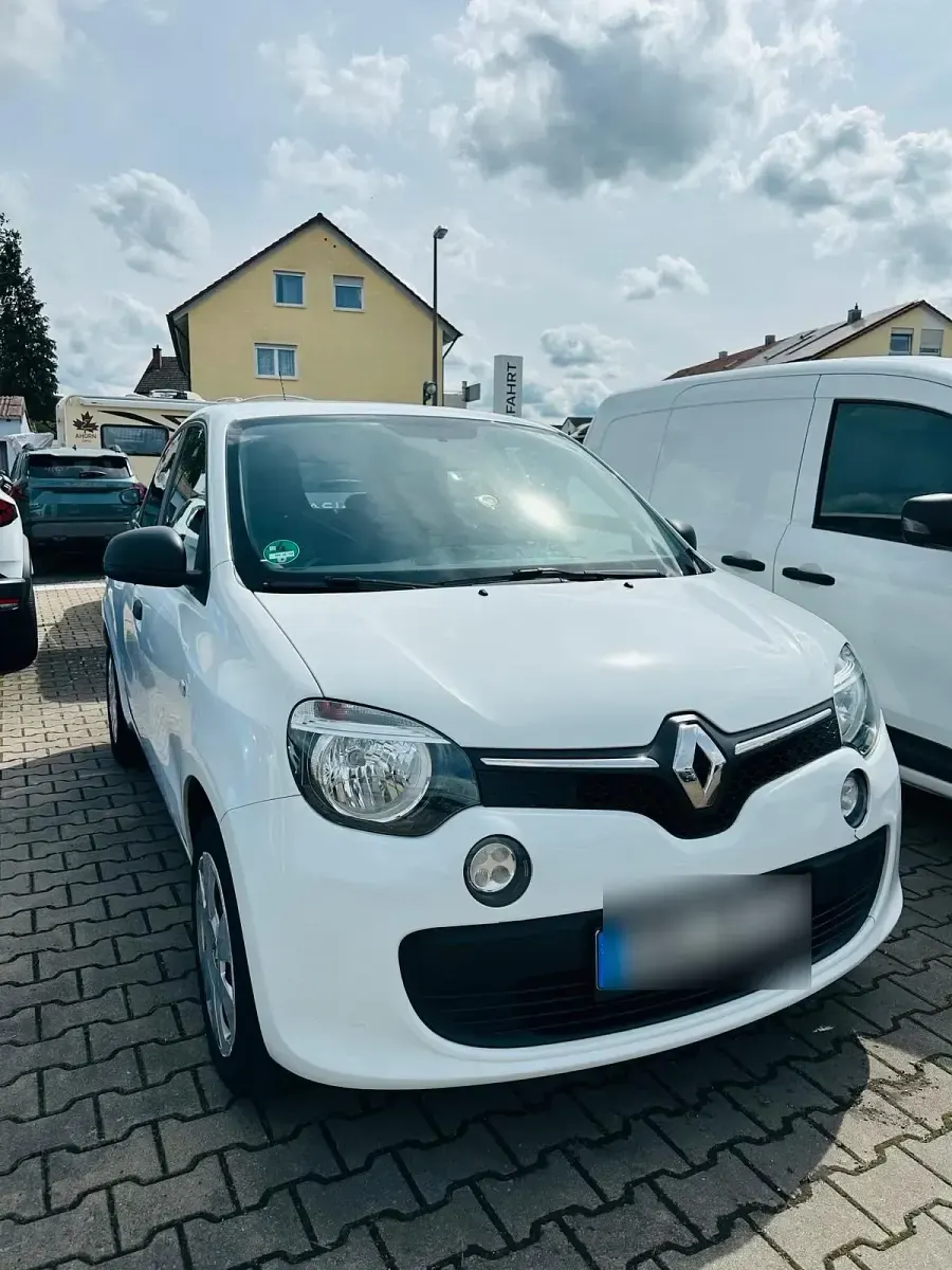 Gebraucht Renault Twingo 70 PS (51 kW) 2016 Weiß Kleinwagen