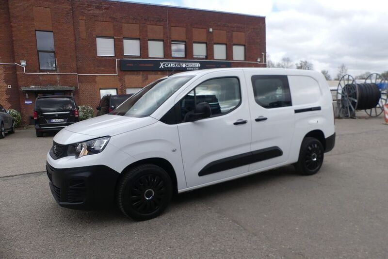 Lack weiss banquise/typ aussen Gebraucht 2021 Peugeot Partner Van / Kleinbus | 20.950 € (Teuer) - Bild 1/4