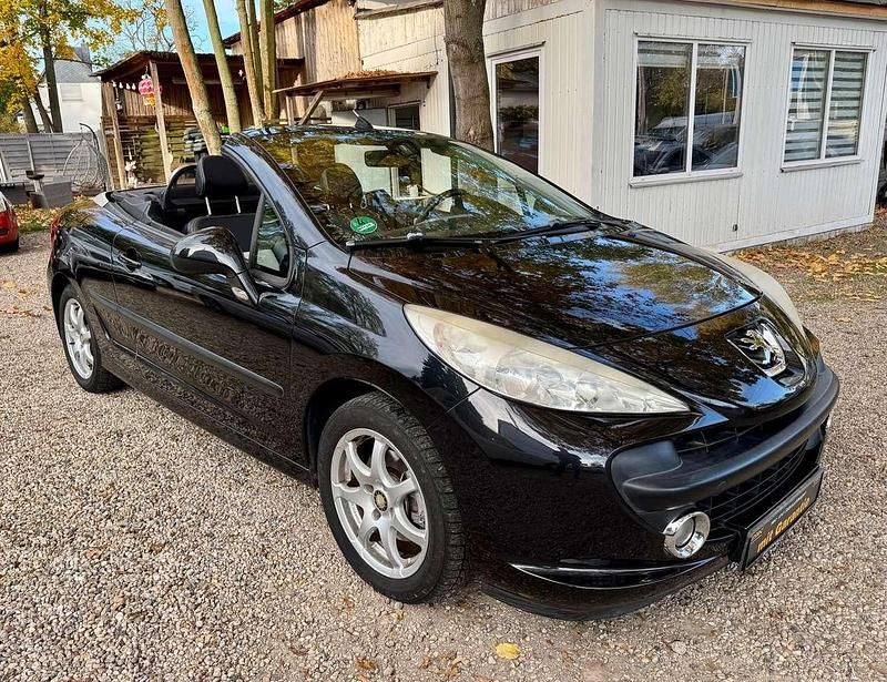 Gebraucht Peugeot 207 CC 120 PS (88 kW) 2008 Schwarz Cabrio