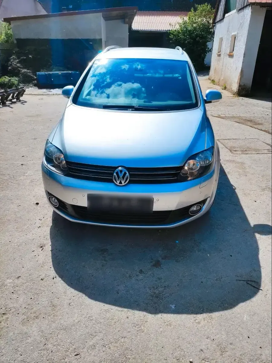 Gebraucht VW Golf VI 105 PS (77 kW) 2010 Kleinwagen