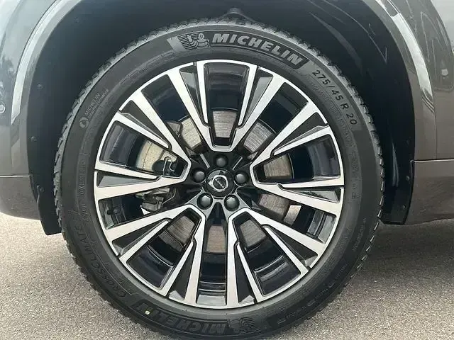 Gebraucht Volvo XC90 Plus 455 PS (334 kW) 2025 Grau SUV