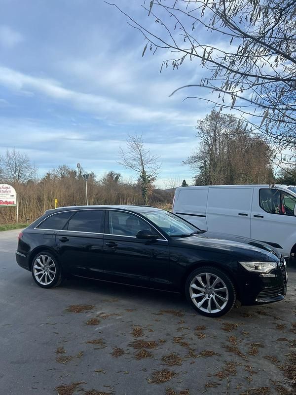 Gebraucht Audi A6 204 PS (150 kW) 2012 Schwarz Kombi