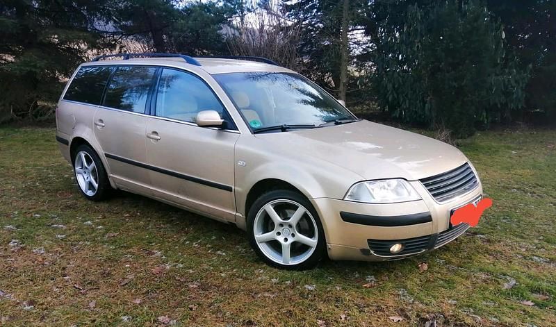 Gold Gebraucht 2002 VW Passat Kombi | 590 € (Superpreis) - Bild 1/4