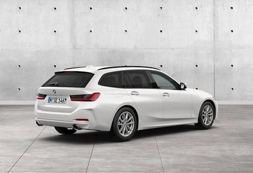 Gebraucht BMW 320 Shadowline 190 PS (139 kW) 2023 Weiß Kombi
