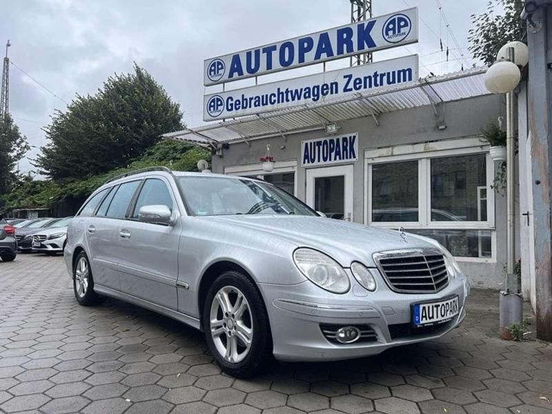 Gebraucht Mercedes E220 Avantgarde 170 PS (125 kW) 2009 Silber Kombi