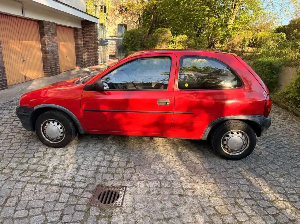 Gebraucht Opel Corsa 45 PS (33 kW) 1998 Rot Kleinwagen