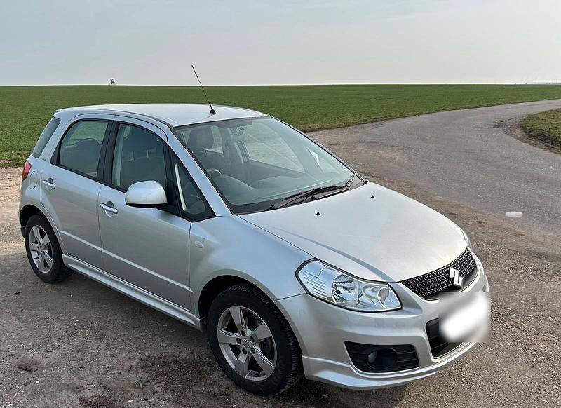 Gebraucht Suzuki SX4 City 120 PS (88 kW) 2011 Silber SUV