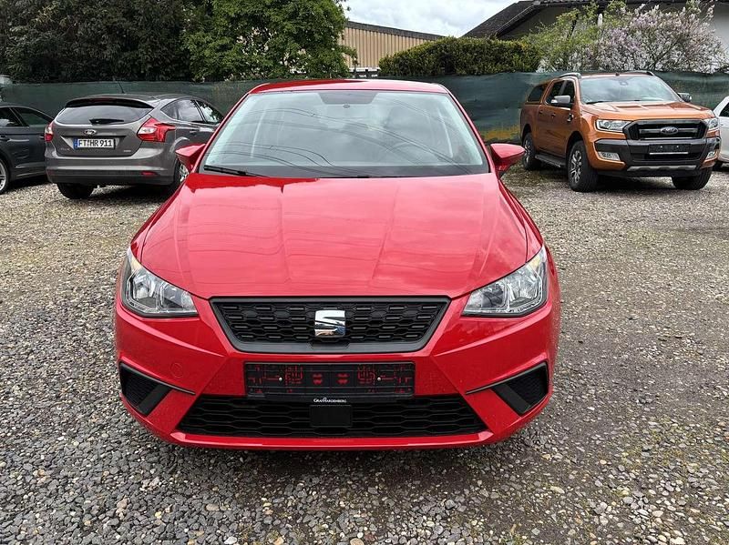 Reinrot Gebraucht 2021 Seat Ibiza Style Kleinwagen | 10.600 € (Guter Preis) - Bild 1/4