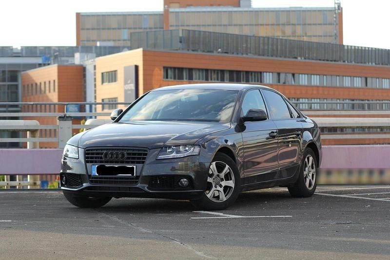 Grau Gebraucht 2008 Audi A4 Limousine | 6.700 € (Fairer Preis) - Bild 1/4