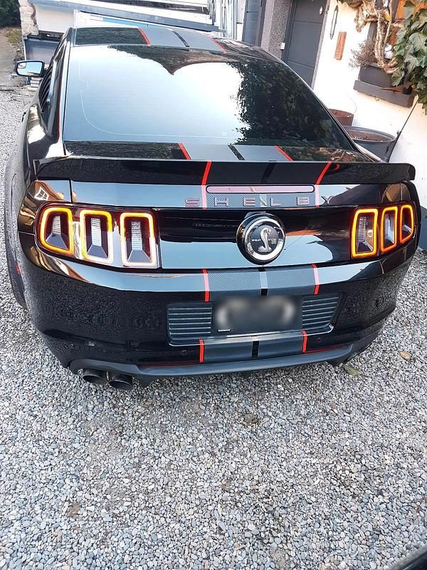 Schwarz Gebraucht 2013 Ford Mustang GT Coupé | 32.000 € - Bild 1/4