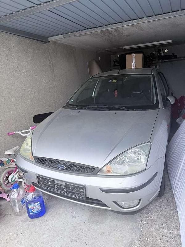 Gebraucht Ford Focus Viva 101 PS (74 kW) 2004 Grau Limousine