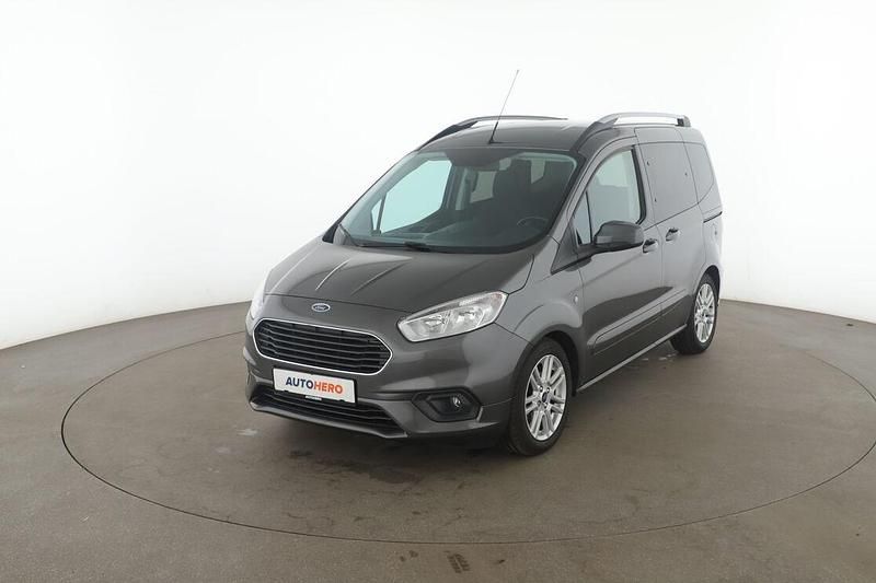 Gebraucht Ford Tourneo Courier Titanium 101 PS (74 kW) 2019 Grau Van / Kleinbus