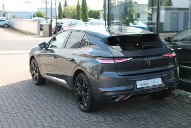 Gebraucht DS Automobiles DS4 Performance Line Plus 179 PS (131 kW) 2022 Grau Limousine