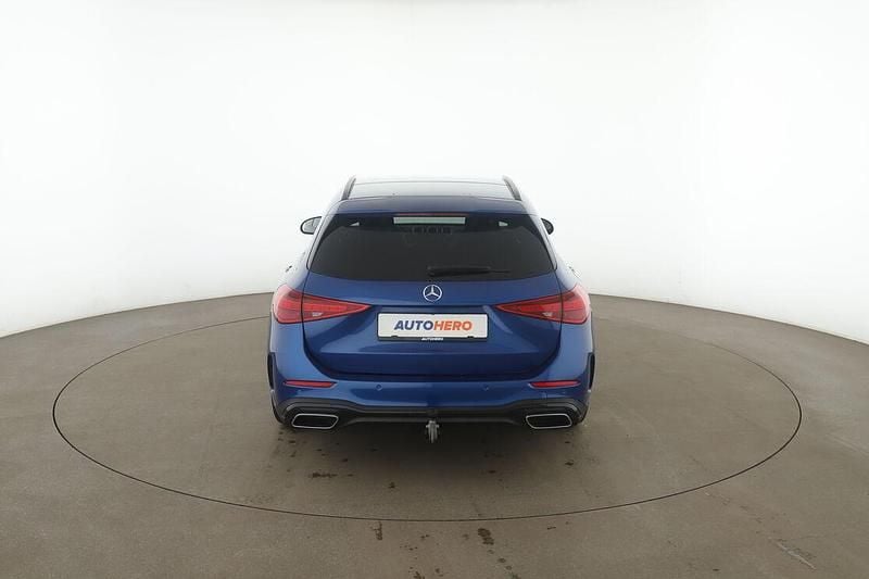 Gebraucht Mercedes C300 AMG line 265 PS (194 kW) 2022 Blau Kombi