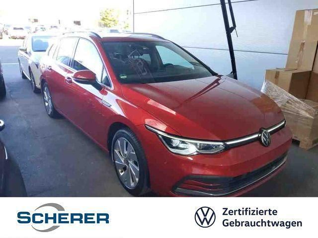 Kings red metallic (metallic) Gebraucht 2021 VW Golf VIII Style Kombi | 23.380 € (Fairer Preis) - Bild 1/4