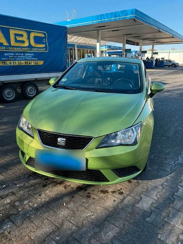 Gebraucht Seat Ibiza 69 PS (50 kW) 2014 Grün Kleinwagen