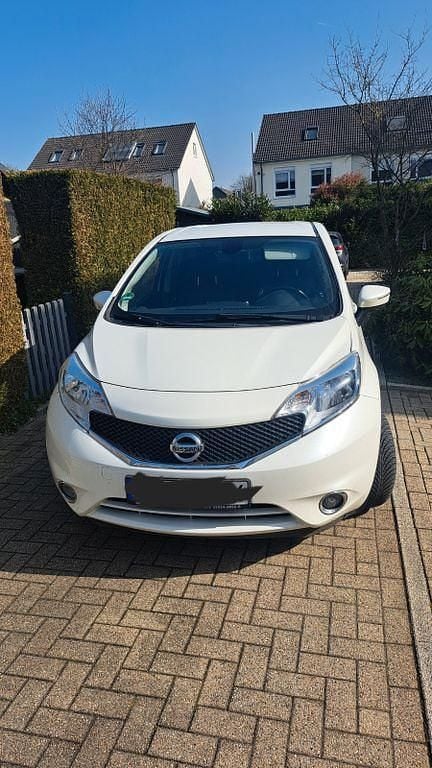 Gebraucht Nissan Note Tekna 80 PS (58 kW) 2016 Weiß Kleinwagen