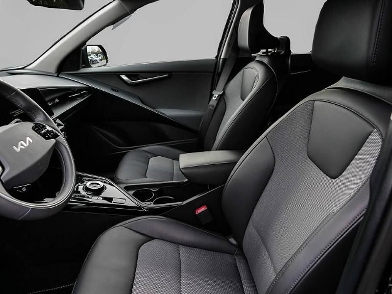 Gebraucht Kia e-Niro Vision 150 kW (204 PS) 2023 Schwarz SUV
