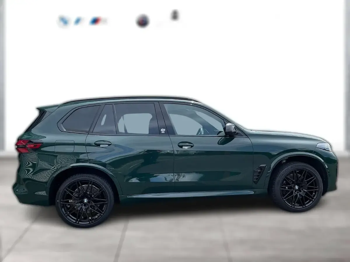 Gebraucht BMW X5 Comfort Edition 625 PS (459 kW) 2024 Grün metallic SUV