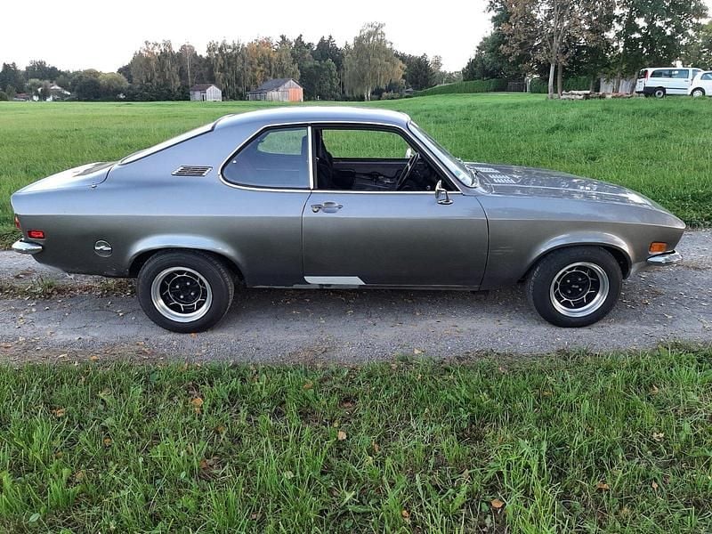 Gebraucht Opel Manta 115 PS (84 kW) 1974 Grau Coupé