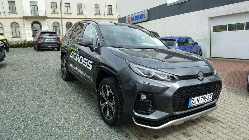 Gebraucht Suzuki Across Comfort+ 306 PS (225 kW) 2024 Gray metallic SUV