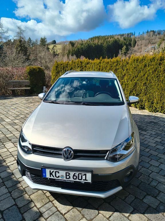 Gebraucht VW Polo Cross 105 PS (77 kW) 2010 Beige Kleinwagen