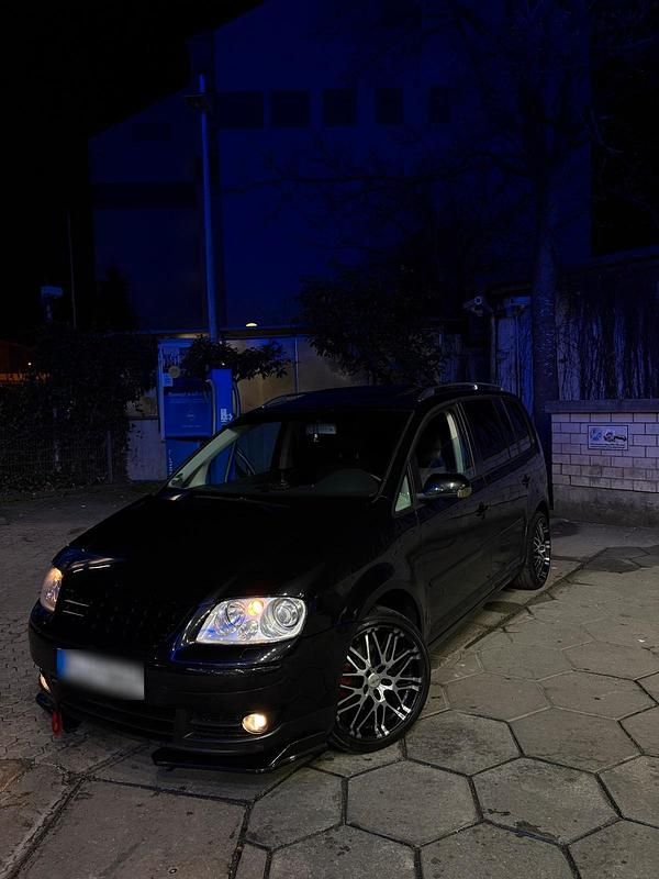 Gebraucht VW Touran 150 PS (110 kW) 2004 Schwarz Van / Kleinbus