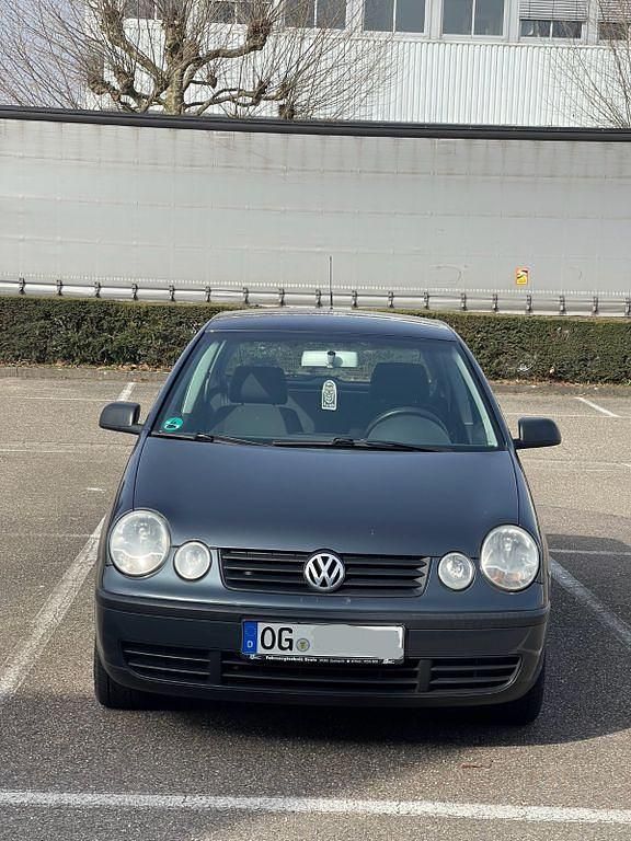 Gebraucht VW Polo 64 PS (47 kW) 2003 Blau Limousine