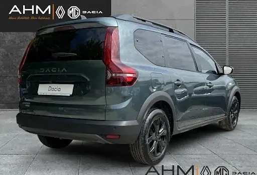Gebraucht Dacia Jogger Extreme 141 PS (103 kW) 2025 Gruen Van / Kleinbus