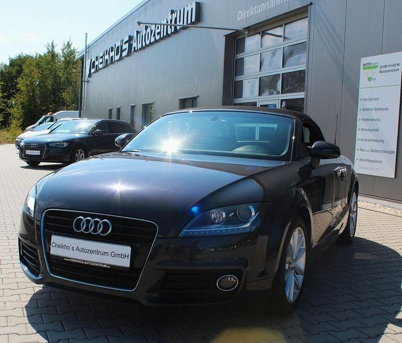 Grau Gebraucht 2014 Audi TT Roadster Sport Cabrio | 12.490 € (Fairer Preis) - Bild 1/4
