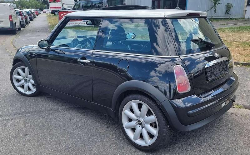 Gebraucht Mini Cooper 116 PS (85 kW) 2003 Astro black metallic Kleinwagen