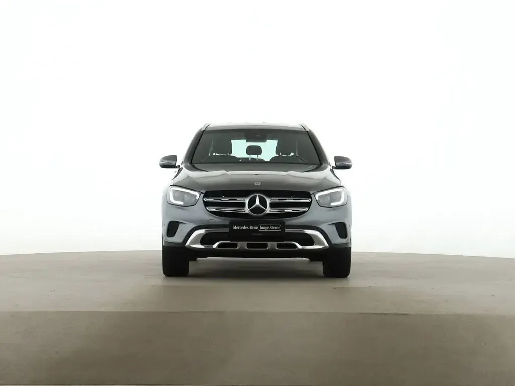 Gebraucht Mercedes GLC300 Exclusive 211 PS (155 kW) 2021 Grau SUV