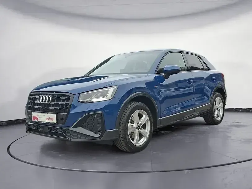 Gebraucht Audi Q2 S-Line 150 PS (110 kW) 2025 Blau SUV