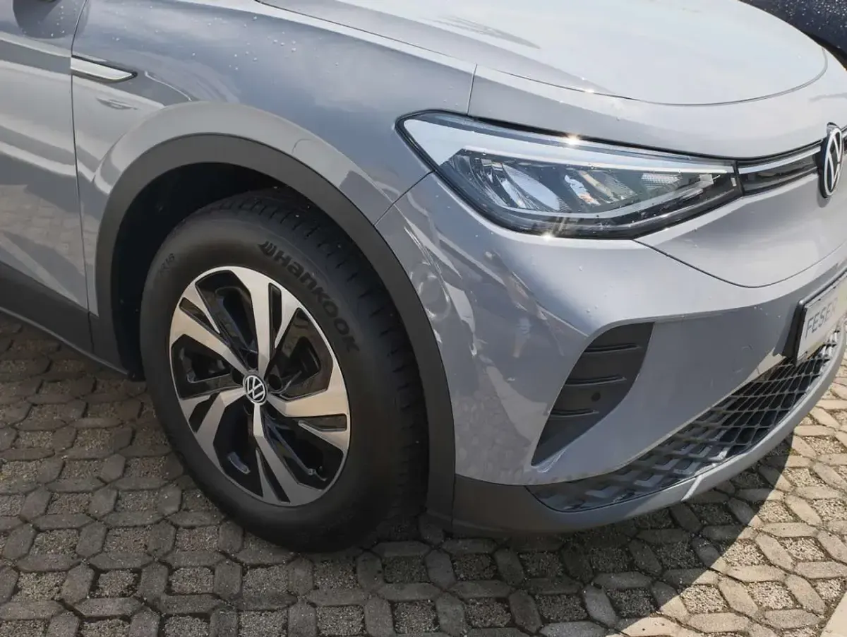 Gebraucht VW ID.4 Pure 125 kW (170 PS) 2022 Mondsteingrau SUV